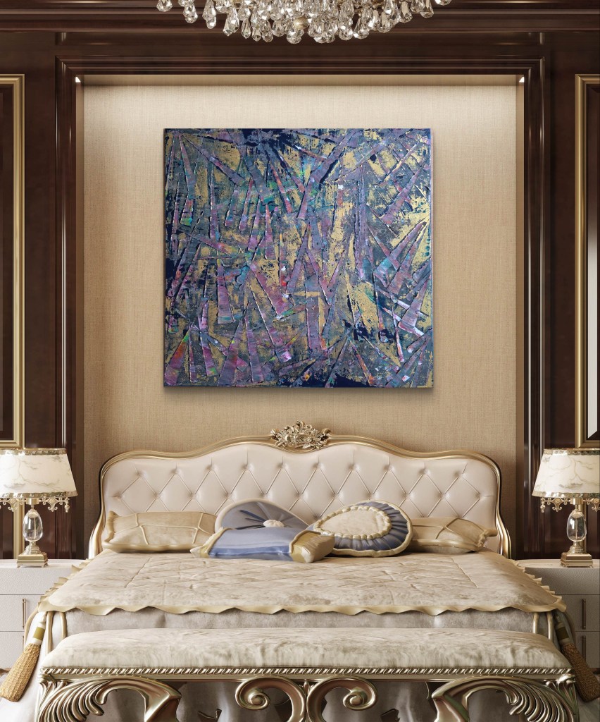 Energie in Bewegung - ein Acrylbild in Blau, Rosa, Lila und Goldüber einem Doppelbett